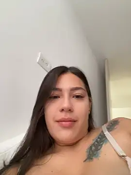 Snapshot of Latina_vanessa chatting on February 2025 12:26:02 PM Latina vanessa online show from February 2025 12:26:02 PM