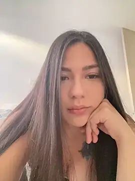 Snapshot of Latina_vanessa chatting on February 2025 10:42:02 PM Latina vanessa online show from February 2025 10:42:02 PM