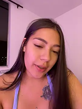 Snapshot of Latina_vanessa chatting on March 2025 02:59:01 AM Latina vanessa online show from March 2025 02:59:01 AM