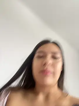 Snapshot of Latina_vanessa chatting on September 2025 05:18:01 PM Latina vanessa online show from September 2025 05:18:01 PM