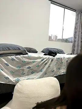 Snapshot of Latina_vanessa chatting on October 2025 10:32:02 PM Latina vanessa online show from October 2025 10:32:02 PM