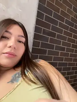 Latina vanessa online show from June 2026 03:49:02 PM