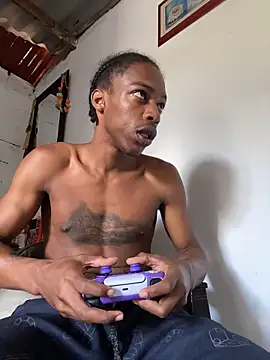 Snapshot of Larry-n-clouds chatting on January 2026 05:28:02 PM Larry-n-clouds online show from January 2026 05:28:02 PM