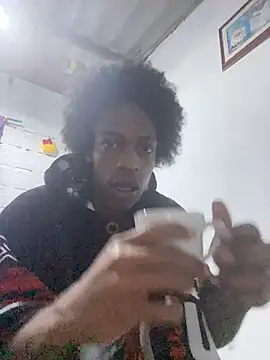 Snapshot of Larry-n-clouds chatting on March 2026 04:02:02 AM Larry-n-clouds online show from March 2026 04:02:02 AM