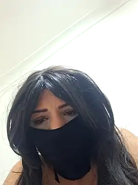 Snapshot of Rozittaa chatting on December 2024 09:31:02 PM Rozittaa online show from December 2024 09:31:02 PM