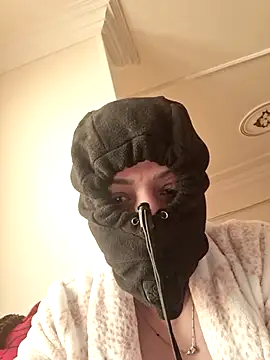 Snapshot of Rozittaa chatting on March 2026 09:23:02 AM Rozittaa online show from March 2026 09:23:02 AM