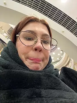 RinaCat online show from December 2024 11:39:01 AM