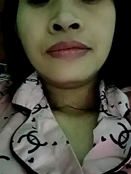 Snapshot of Hana_love20 chatting on January 2025 02:25:01 AM Hana love20 online show from January 2025 02:25:01 AM