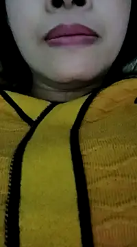 Snapshot of Hana_love20 chatting on January 2025 02:11:01 PM Hana love20 online show from January 2025 02:11:01 PM