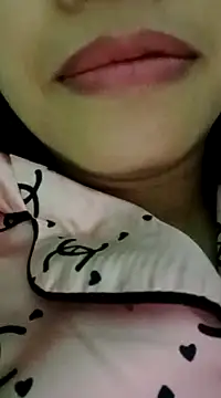 Snapshot of Hana_love20 chatting on January 2025 01:56:02 PM Hana love20 online show from January 2025 01:56:02 PM