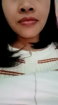 Snapshot of Hana_love20 chatting on January 2025 04:02:02 PM Hana love20 online show from January 2025 04:02:02 PM