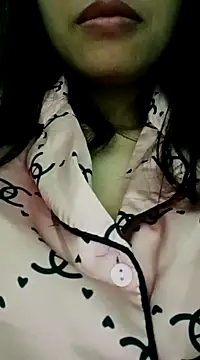 Snapshot of Hana_love20 chatting on February 2025 10:13:01 PM Hana love20 online show from February 2025 10:13:01 PM