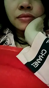 Snapshot of Hana_love20 chatting on February 2025 03:47:01 PM Hana love20 online show from February 2025 03:47:01 PM