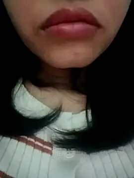 Snapshot of Hana_love20 chatting on February 2025 05:29:01 PM Hana love20 online show from February 2025 05:29:01 PM