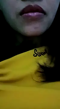 Snapshot of Hana_love20 chatting on February 2025 07:33:02 PM Hana love20 online show from February 2025 07:33:02 PM