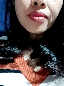 Snapshot of Hana_love20 chatting on February 2025 02:20:02 AM Hana love20 online show from February 2025 02:20:02 AM