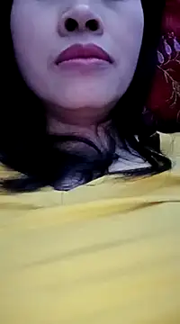 Snapshot of Hana_love20 chatting on February 2025 02:15:02 PM Hana love20 online show from February 2025 02:15:02 PM