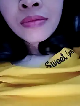 Snapshot of Hana_love20 chatting on February 2025 06:11:02 AM Hana love20 online show from February 2025 06:11:02 AM