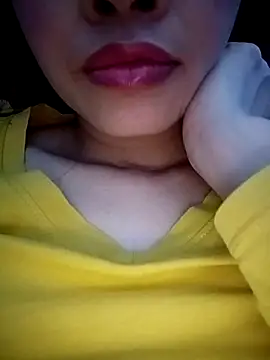 Snapshot of Hana_love20 chatting on February 2025 05:13:02 PM Hana love20 online show from February 2025 05:13:02 PM