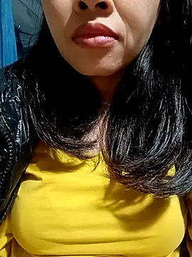 Snapshot of Hana_love20 chatting on February 2025 01:57:02 AM Hana love20 online show from February 2025 01:57:02 AM