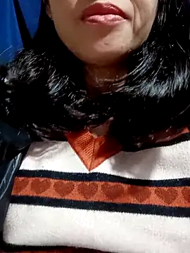 Snapshot of Hana_love20 chatting on February 2025 07:20:01 AM Hana love20 online show from February 2025 07:20:01 AM