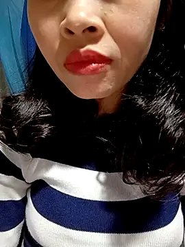 Snapshot of Hana_love20 chatting on February 2025 06:50:02 AM Hana love20 online show from February 2025 06:50:02 AM