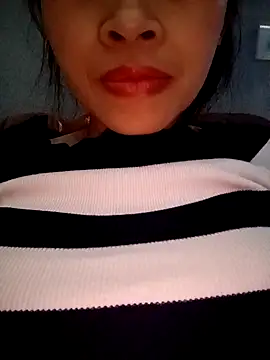 Snapshot of Hana_love20 chatting on February 2025 02:54:02 PM Hana love20 online show from February 2025 02:54:02 PM