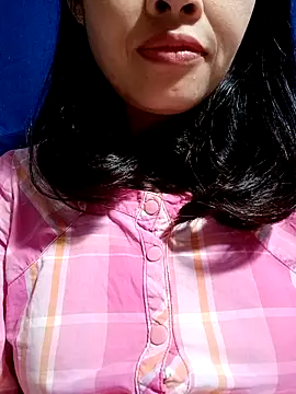 Snapshot of Hana_love20 chatting on March 2025 08:35:01 AM Hana love20 online show from March 2025 08:35:01 AM