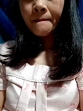 Snapshot of Hana_love20 chatting on March 2025 07:15:01 AM Hana love20 online show from March 2025 07:15:01 AM