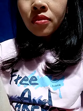 Snapshot of Hana_love20 chatting on March 2025 06:03:01 AM Hana love20 online show from March 2025 06:03:01 AM