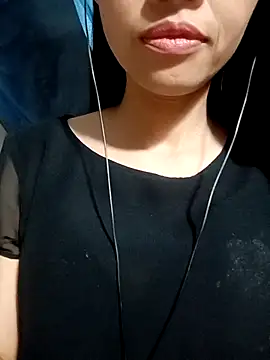 Snapshot of Hana_love20 chatting on September 2025 05:40:01 AM Hana love20 online show from September 2025 05:40:01 AM