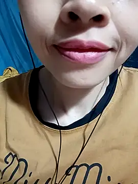 Snapshot of Hana_love20 chatting on October 2025 04:56:02 AM Hana love20 online show from October 2025 04:56:02 AM