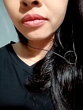 Snapshot of Hana_love20 chatting on October 2025 04:57:02 AM Hana love20 online show from October 2025 04:57:02 AM