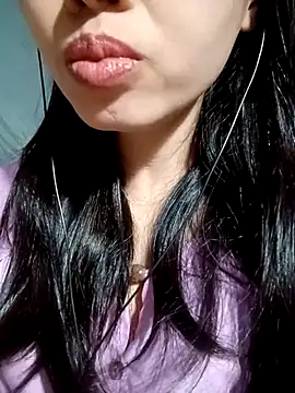 Snapshot of Hana_love20 chatting on October 2025 05:08:02 AM Hana love20 online show from October 2025 05:08:02 AM