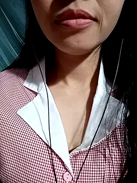 Snapshot of Hana_love20 chatting on October 2025 06:10:01 AM Hana love20 online show from October 2025 06:10:01 AM