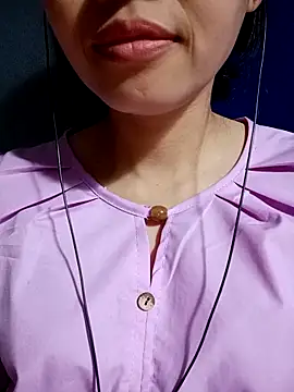 Snapshot of Hana_love20 chatting on October 2025 04:46:01 AM Hana love20 online show from October 2025 04:46:01 AM