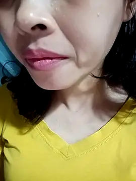 Snapshot of Hana_love20 chatting on November 2025 09:00:02 AM Hana love20 online show from November 2025 09:00:02 AM