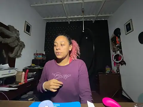 Cata Blue   online show from October 2025 03:14:02 PM