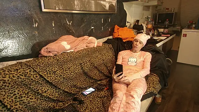 Sletjerayxh online show from January 2026 06:42:02 PM