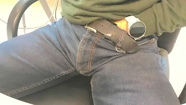 alessandroman2114 online show from March 2026 11:25:02 AM