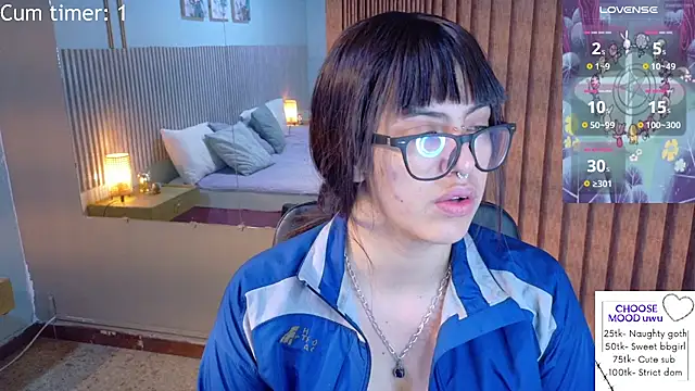 Snapshot of Eli666uwu chatting on March 2026 10:32:01 AM Eli666uwu online show from March 2026 10:32:01 AM