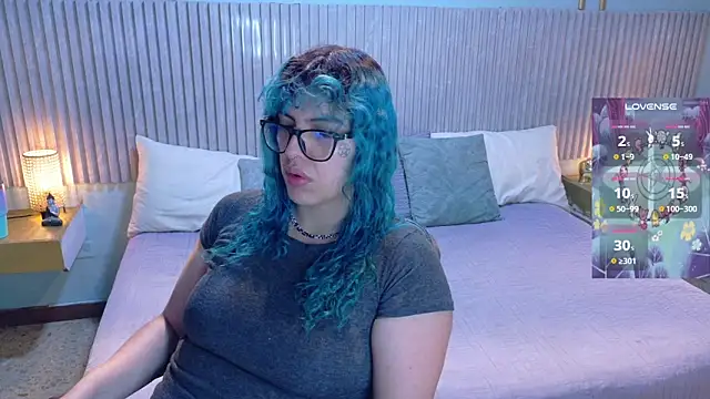 Snapshot of Eli666uwu chatting on April 2026 10:27:01 AM Eli666uwu online show from April 2026 10:27:01 AM