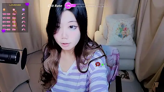 CryKuro  online show from September 2025 03:00:02 PM