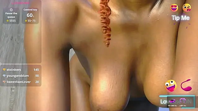 Snapshot of _luna_nyx chatting on October 2025 08:51:01 AM luna nyx online show from October 2025 08:51:01 AM