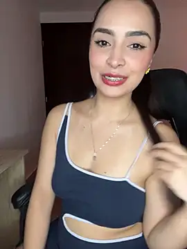 soy paulina online show from October 2025 05:44:02 AM