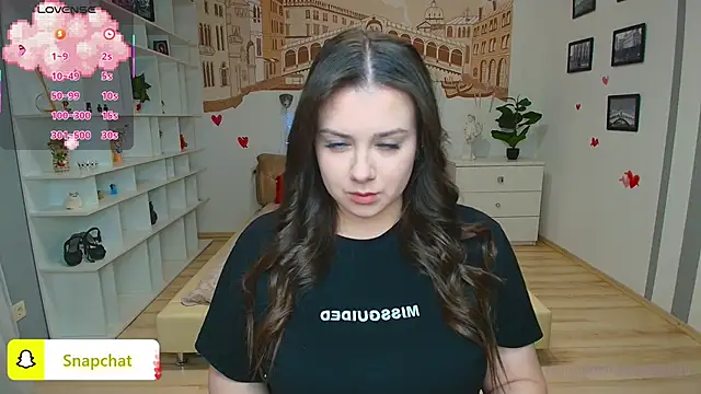 Snapshot of AnettaMilder chatting on April 2026 05:32:02 AM AnettaMilder online show from April 2026 05:32:02 AM