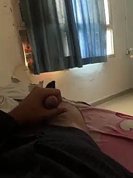 mrtoy121 online show from February 2025 05:15:01 AM