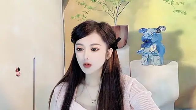 Snapshot of VIWVI chatting on March 2025 05:43:02 AM VIWVI online show from March 2025 05:43:02 AM