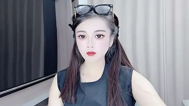 Snapshot of VIWVI chatting on September 2025 03:41:02 AM VIWVI online show from September 2025 03:41:02 AM