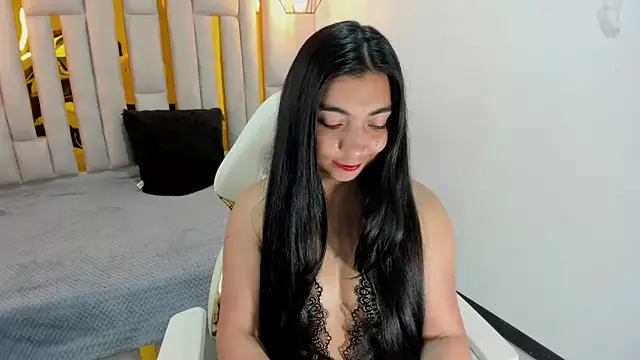 Karla hernandez  online show from January 2025 11:26:02 AM